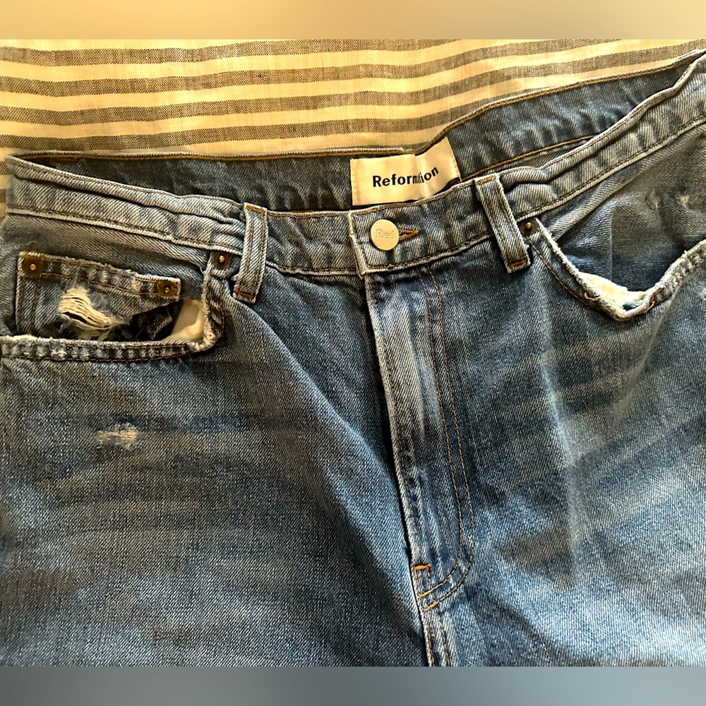 Reformation Julia High Cigarette Antigua Wash Distressed Jeans Sz 30